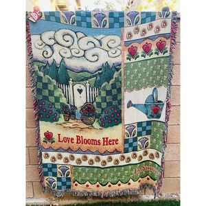 COPY - NWT Jim Shore "Love Blooms Here" Tapestry Throw Blanket